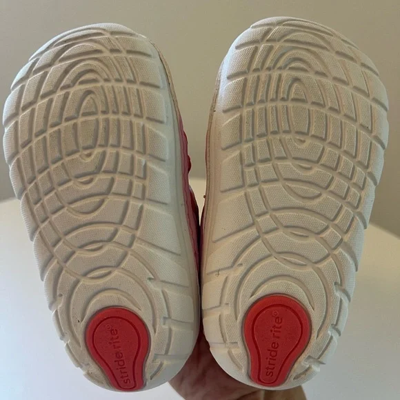 Stride Rite Pink Water Shoes with Velcro Closure Toddler 5.5C Wide - Picture 4 of 6